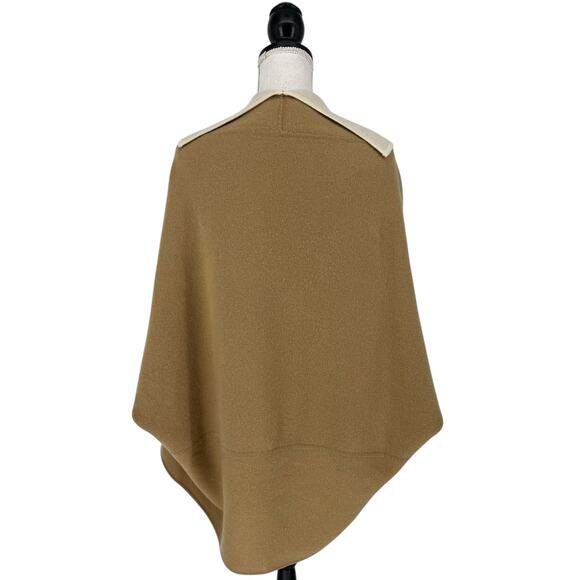 Interdee Reversible Sweater Poncho - Picture 13 of 14